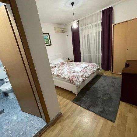 Apartments Dibra Ulcinj Bagian luar foto