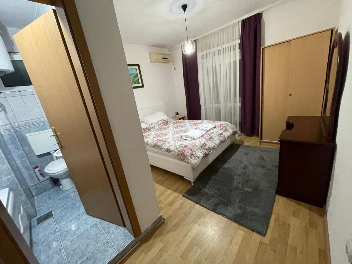 Apartments Dibra Ulcinj Bagian luar foto